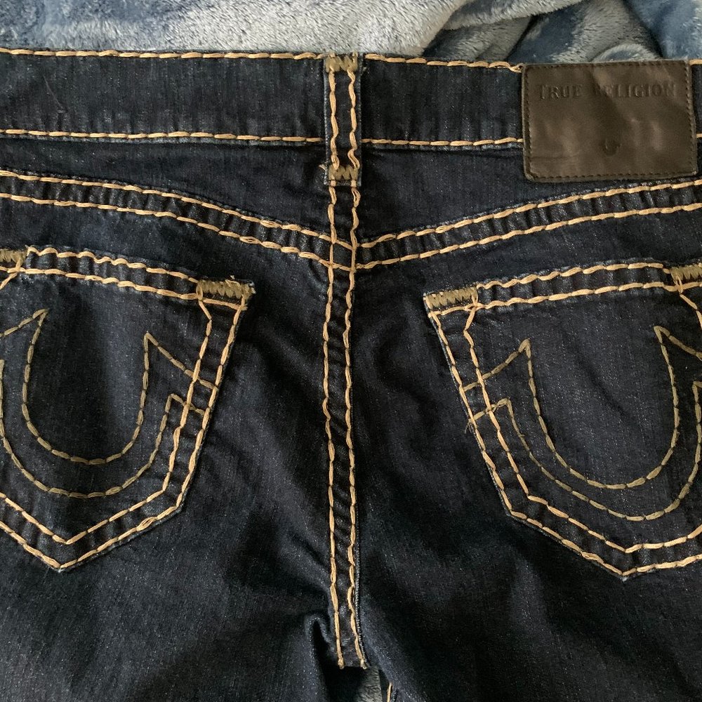 True Religion  "Geno" 33x32